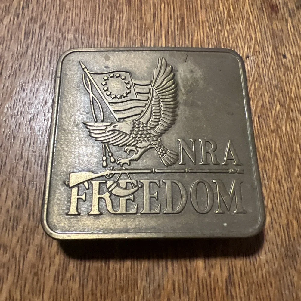 VTG 1970s NRA Metal Belt Buckle Freedom Bicentennial 1776-1976 Patriotic Bronze